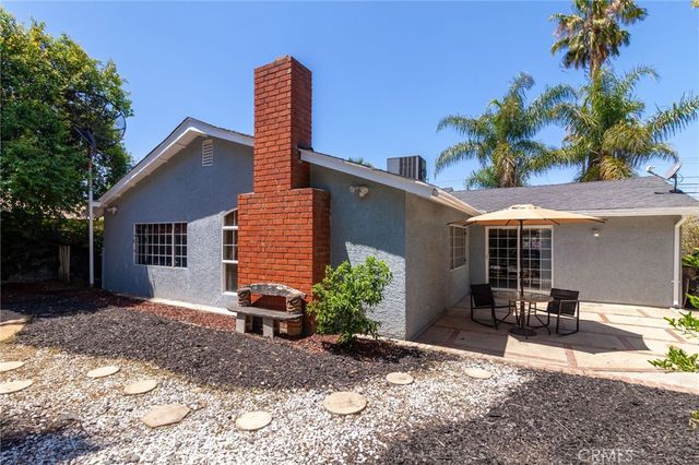 12124 Buckeye Avenue, Sylmar, CA 91342