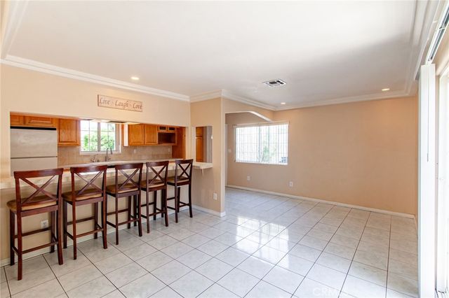 12124 Buckeye Avenue, Sylmar, CA 91342