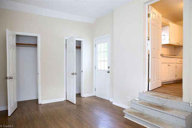 2214 Walker Avenue, Greensboro, NC 27403