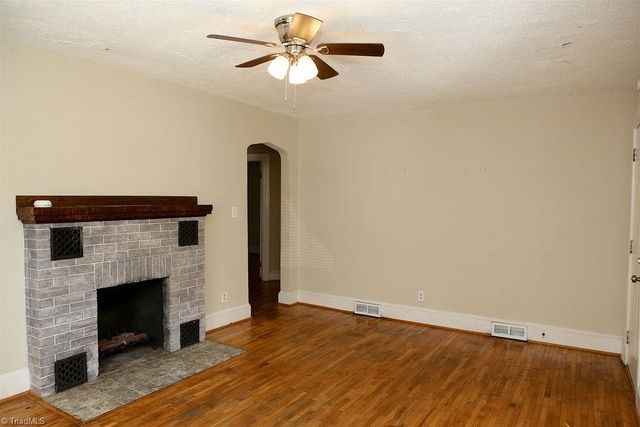 2214 Walker Avenue, Greensboro, NC 27403