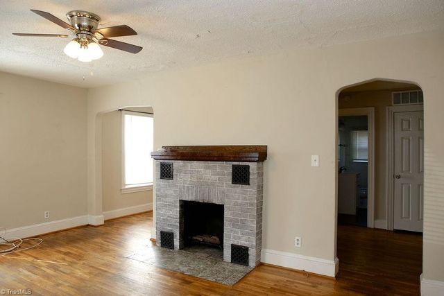 2214 Walker Avenue, Greensboro, NC 27403