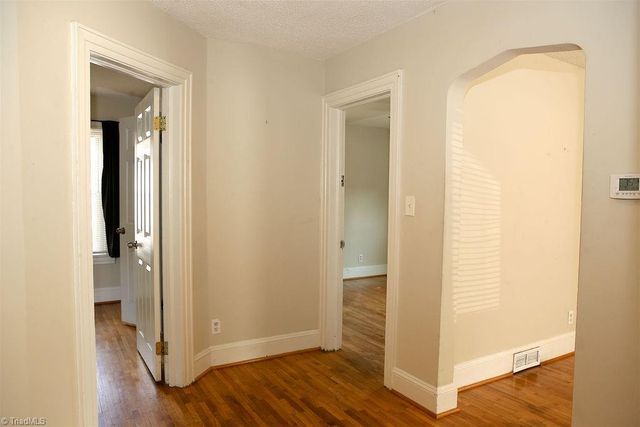 2214 Walker Avenue, Greensboro, NC 27403