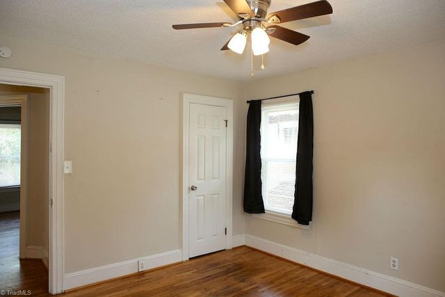 2214 Walker Avenue, Greensboro, NC 27403