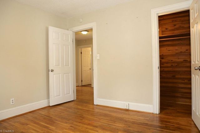 2214 Walker Avenue, Greensboro, NC 27403
