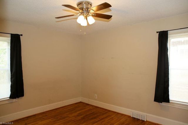 2214 Walker Avenue, Greensboro, NC 27403