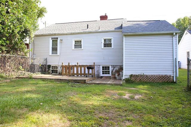 2214 Walker Avenue, Greensboro, NC 27403