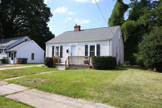 2214 Walker Avenue, Greensboro, NC 27403