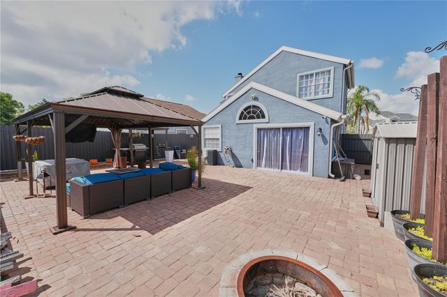 7305 VICTORIA CIRCLE 202, Orlando, FL 32835