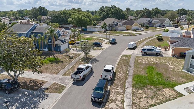 7305 VICTORIA CIRCLE 202, Orlando, FL 32835