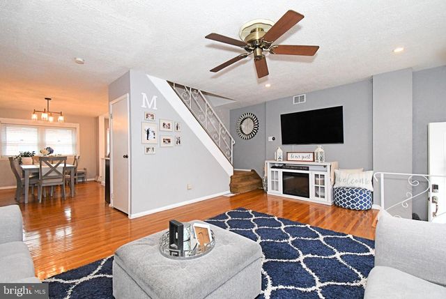 12457 SWEET BRIAR RD, Philadelphia, PA 19154