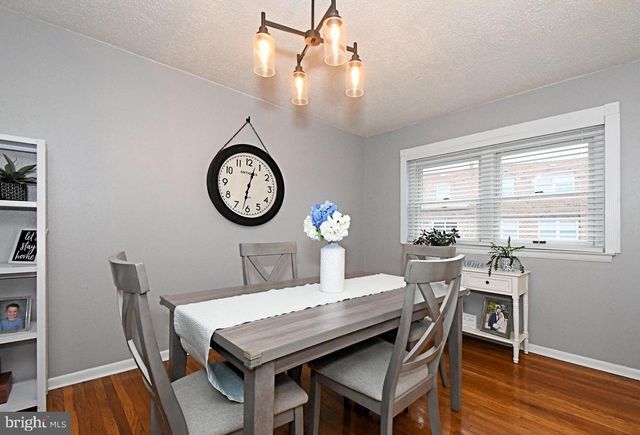 12457 SWEET BRIAR RD, Philadelphia, PA 19154