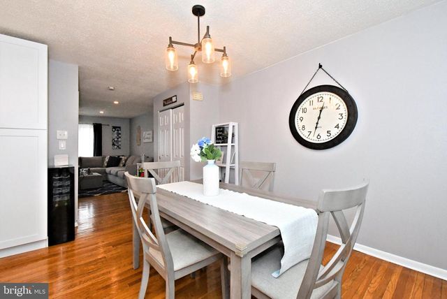 12457 SWEET BRIAR RD, Philadelphia, PA 19154