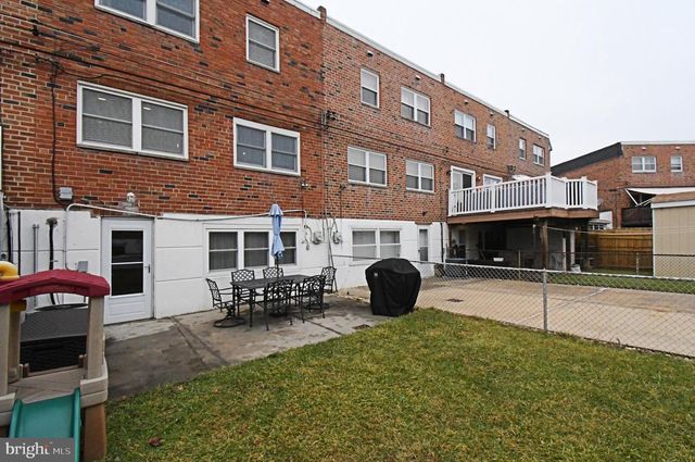 12457 SWEET BRIAR RD, Philadelphia, PA 19154