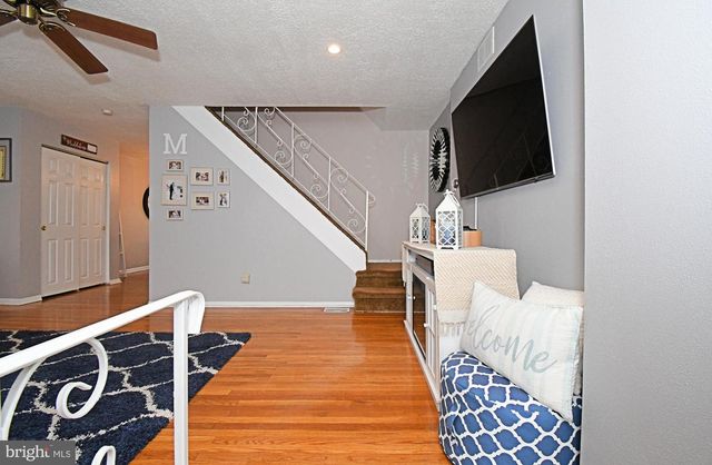 12457 SWEET BRIAR RD, Philadelphia, PA 19154