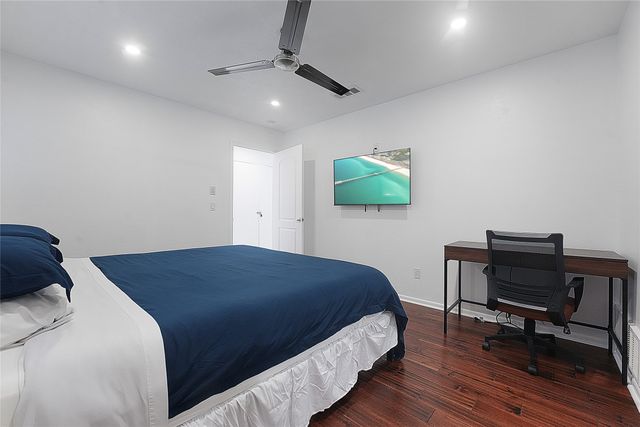 9677 Fallbrook Drive, Dallas, TX 75243