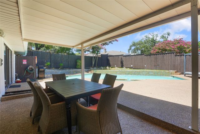 9677 Fallbrook Drive, Dallas, TX 75243