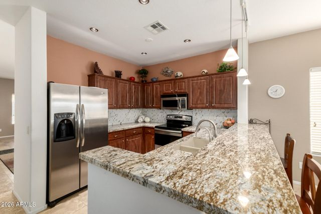 29403 N BROKEN SHALE Drive, San Tan Valley, AZ 85143