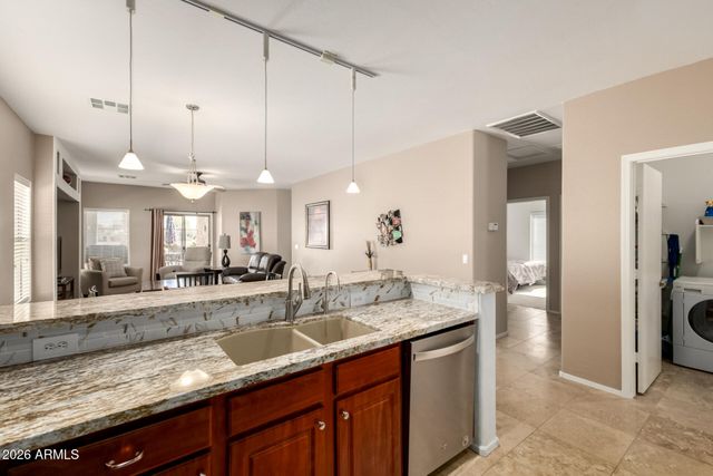 29403 N BROKEN SHALE Drive, San Tan Valley, AZ 85143