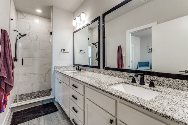 2220 Rook Drive, Dallas, TX 75211