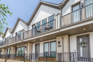 2220 Rook Drive, Dallas, TX 75211