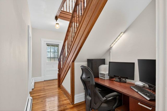 420 W SPRING ST, Woodstock, VA 22664