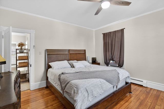 420 W SPRING ST, Woodstock, VA 22664