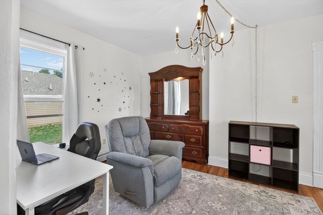 420 W SPRING ST, Woodstock, VA 22664