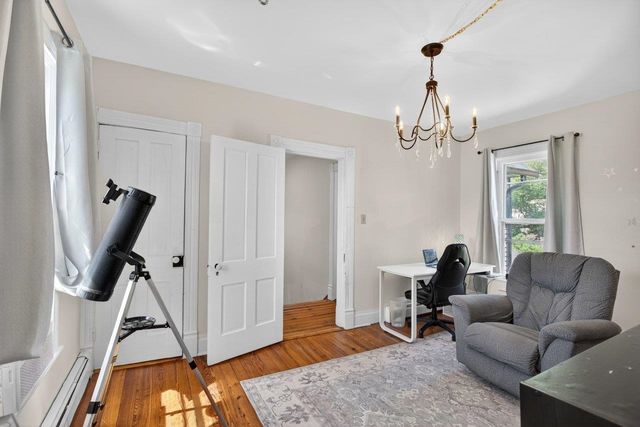 420 W SPRING ST, Woodstock, VA 22664