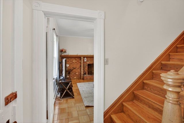 420 W SPRING ST, Woodstock, VA 22664