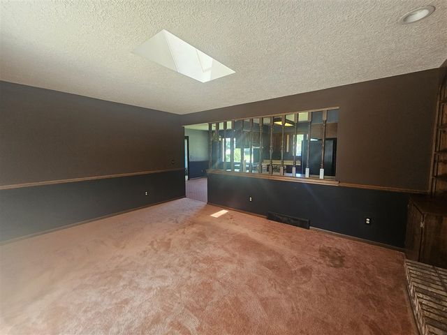6392 Enola Avenue, Kalamazoo, MI 49048