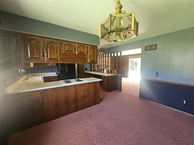 6392 Enola Avenue, Kalamazoo, MI 49048