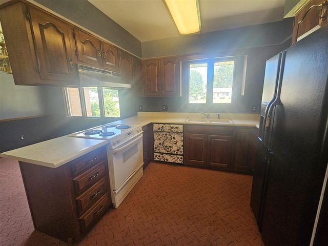 6392 Enola Avenue, Kalamazoo, MI 49048
