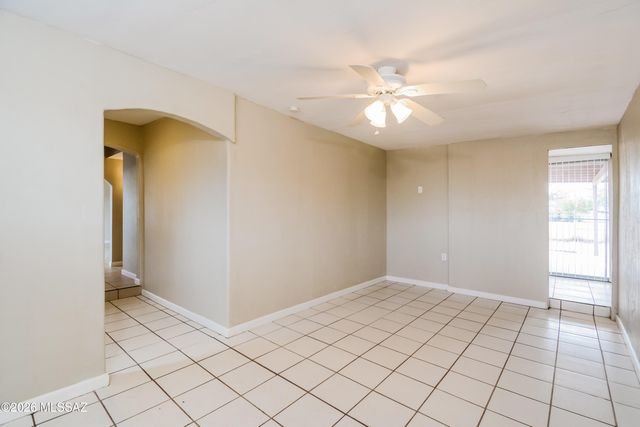 333 W Inez Drive, Tucson, AZ 85756