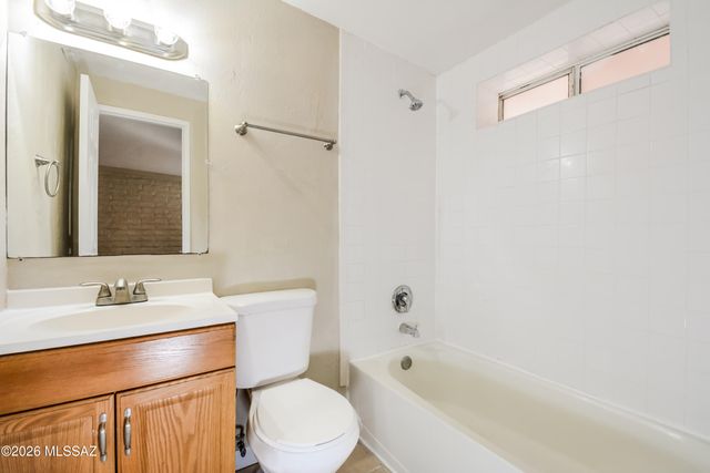 333 W Inez Drive, Tucson, AZ 85756