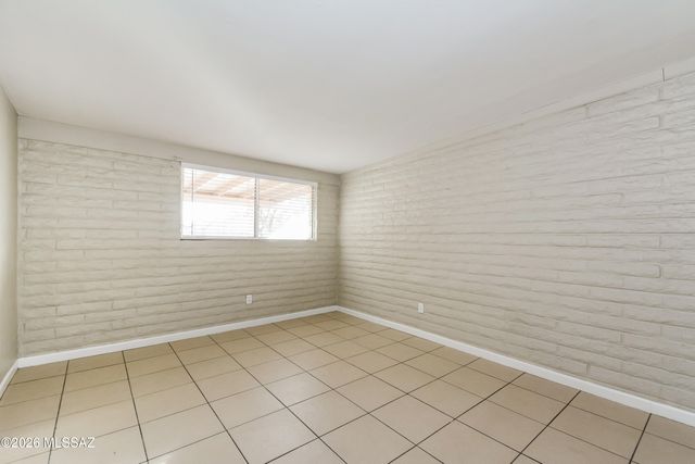 333 W Inez Drive, Tucson, AZ 85756