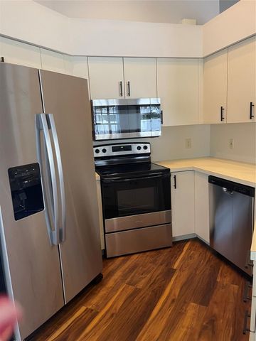 480 Somerset Way, Weston, FL 33326