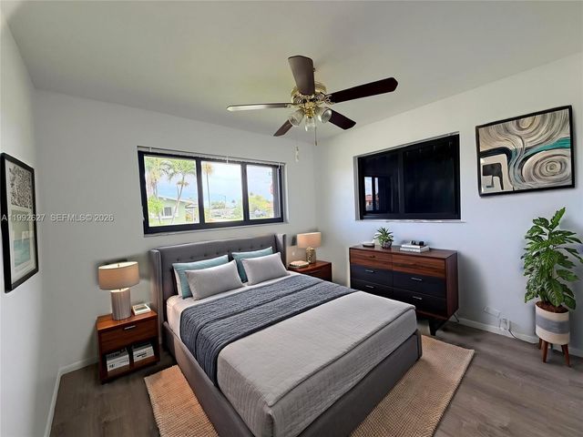 4900 NW 53rd Ct, Tamarac, FL 33319