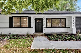 4907 Imperial Street, Bellaire, TX 77401