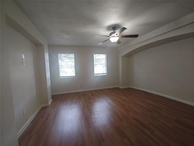 2252 Shadowdale Drive 362, Houston, TX 77043