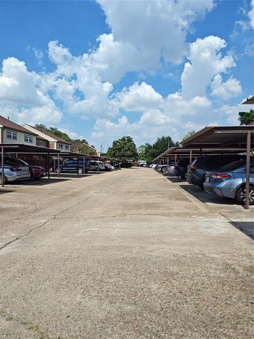 2252 Shadowdale Drive 362, Houston, TX 77043