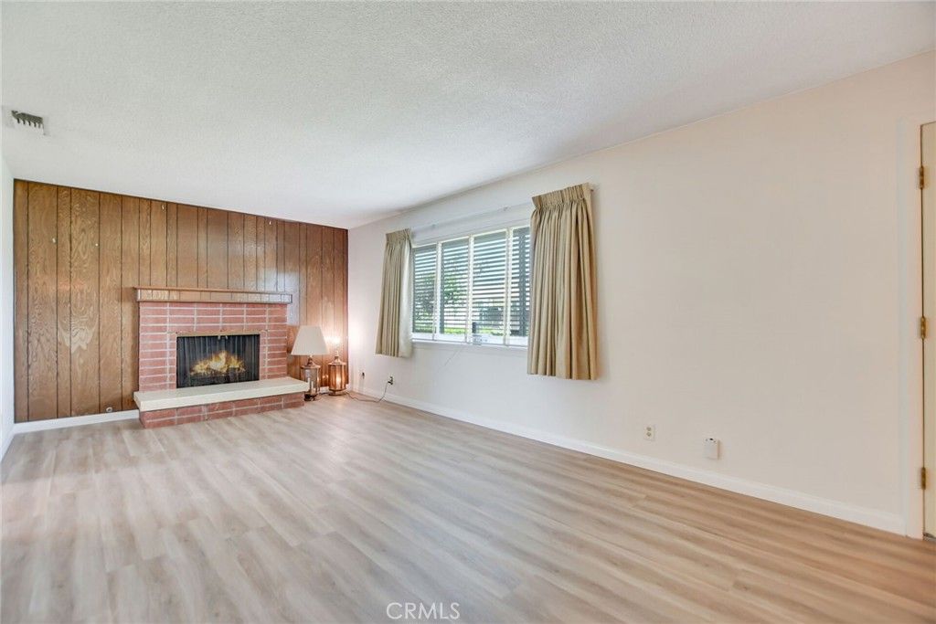 4593 Glen, Riverside, CA 92509 — photo 5