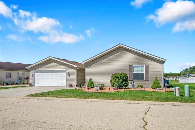 22456 S Lakepoint Court, Channahon, IL 60410