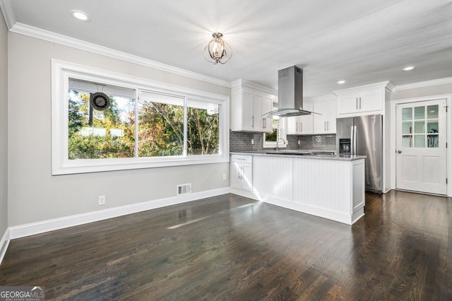 2604 Sunny Lane SE, Marietta, GA 30067