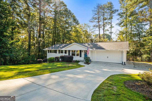 2604 Sunny Lane SE, Marietta, GA 30067
