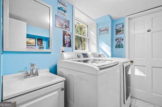 2604 Sunny Lane SE, Marietta, GA 30067