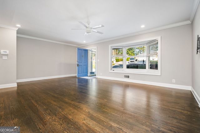 2604 Sunny Lane SE, Marietta, GA 30067