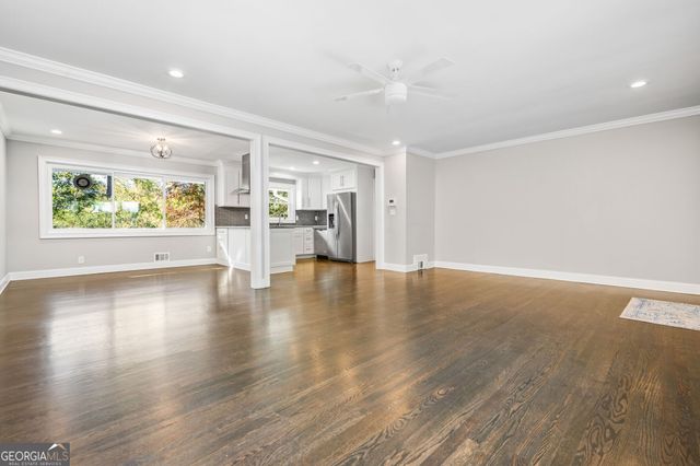 2604 Sunny Lane SE, Marietta, GA 30067