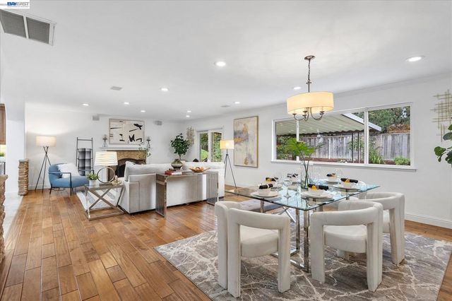 2616 Peartree Lane, San Jose, CA 95121