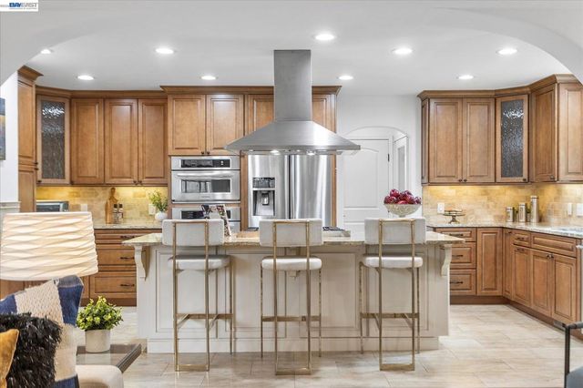 2616 Peartree Lane, San Jose, CA 95121