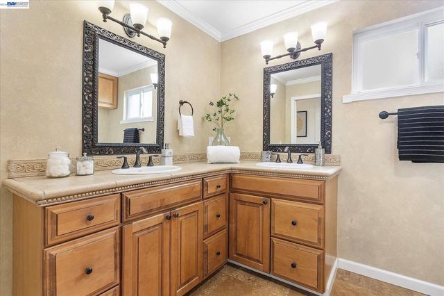 2616 Peartree Lane, San Jose, CA 95121